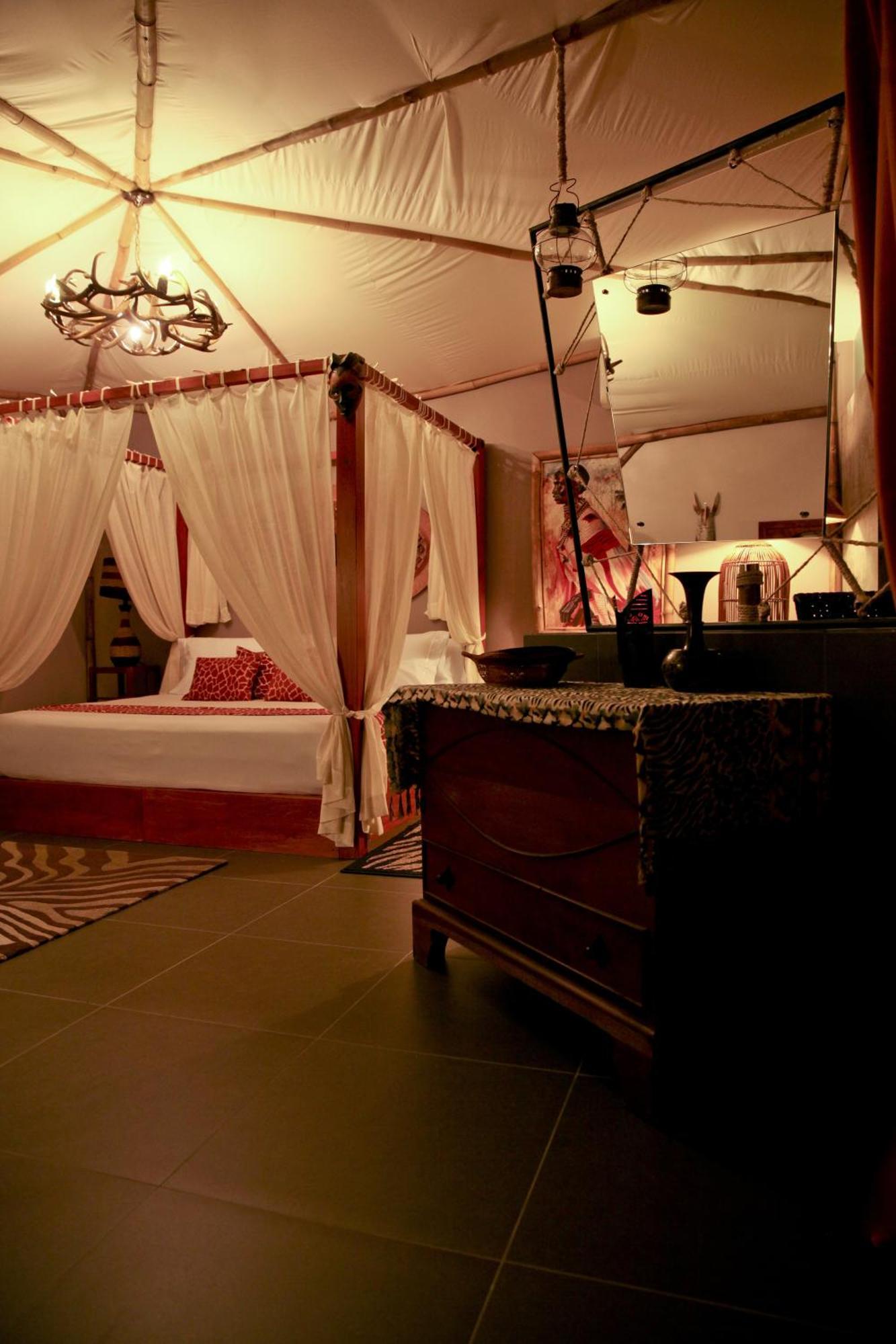 Grand Hotel Tepatitlan Phòng bức ảnh