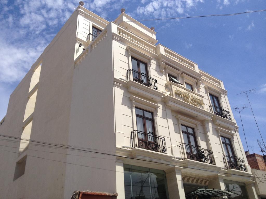 Grand Hotel Tepatitlan Ngoại thất bức ảnh