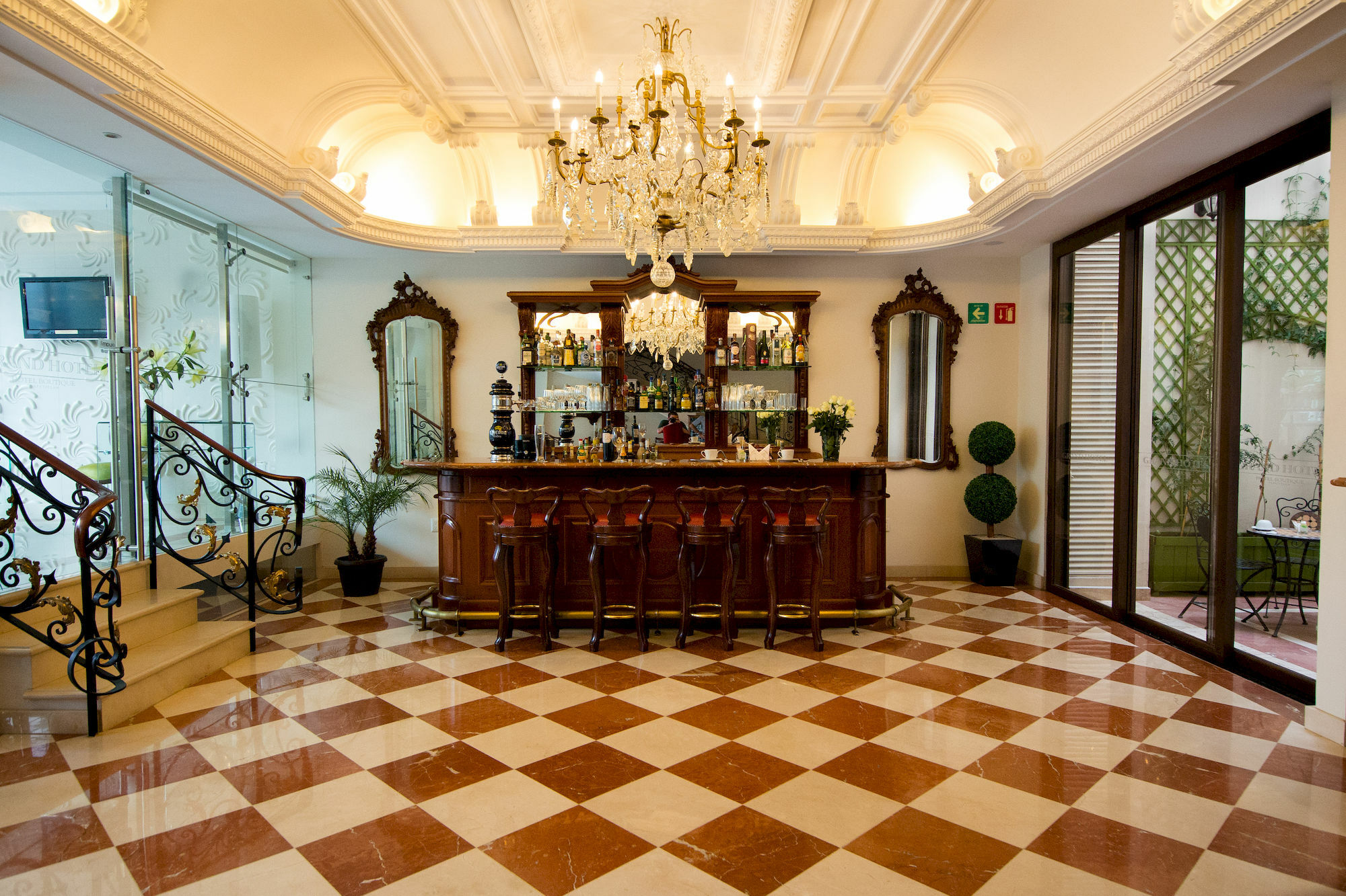 Grand Hotel Tepatitlan Ngoại thất bức ảnh